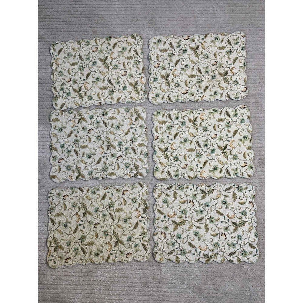 C&F Enterprises Cotton Placemats Set‎ 6 Scalloped Quilted Floral Reversible